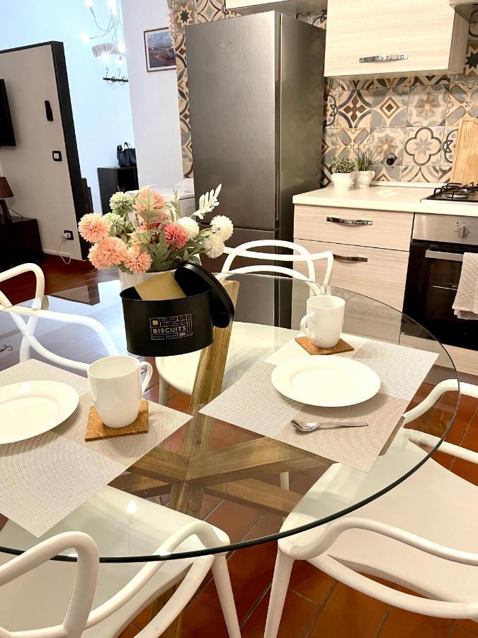 City Centre Life Apartment Верона Экстерьер фото