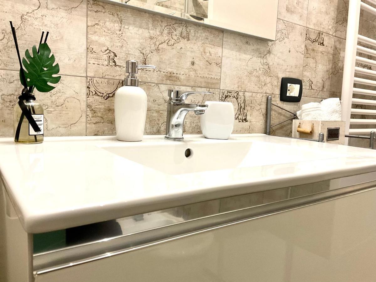 City Centre Life Apartment Верона Экстерьер фото